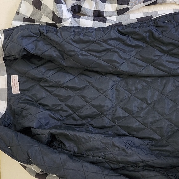 Arrow Sportswear Men's Black and White Buffalo Check Jacket w/Quilted Interior - Picture 7 of 14